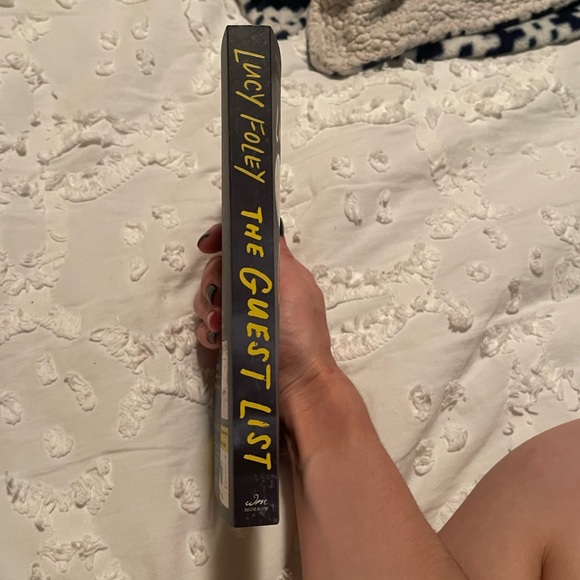 📚3/$28 books📚 - Picture 4 of 4